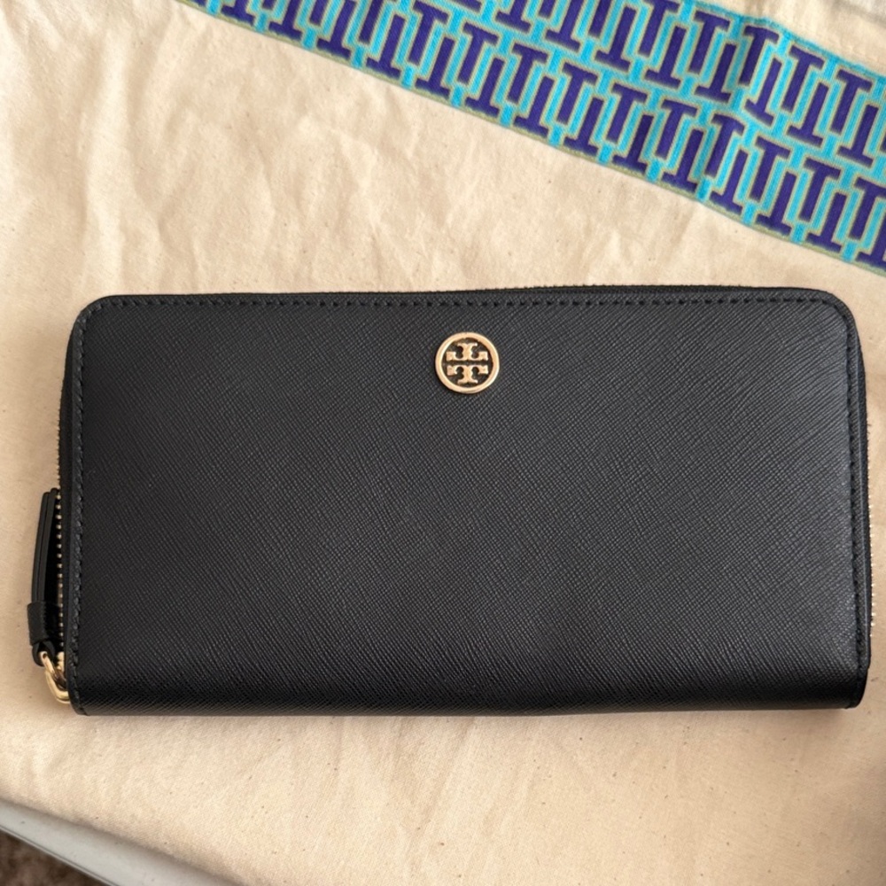 Tory Burch Black Zip-Around Wallet